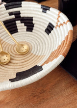 Load image into Gallery viewer, 12” Geom Bowl