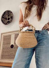 Load image into Gallery viewer, Petite Pot