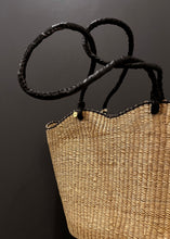 Load image into Gallery viewer, Scallop Basket Bag