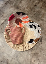 Load image into Gallery viewer, 16” Metallic Lines Bowl