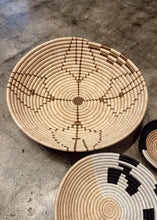 Load image into Gallery viewer, 16” Metallic Lines Bowl