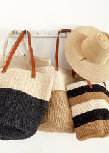 Load image into Gallery viewer, Sisal Shoulder Bag - Halves