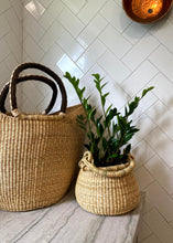 Load image into Gallery viewer, Petite Pot