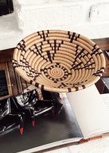 Load image into Gallery viewer, 8” Branch Bowl