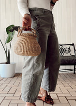 Load image into Gallery viewer, Petite Pot