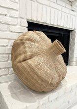Load image into Gallery viewer, Gourd Shape Basket - Natural