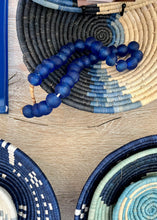 Load image into Gallery viewer, Ghanaian Recycled Glass Beads - Medium