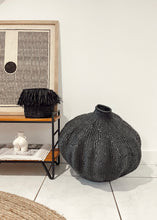Load image into Gallery viewer, Gourd Shape Basket - Black or White