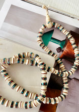 Load image into Gallery viewer, Vintage Inlaid Bead Necklace