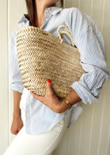 Load image into Gallery viewer, Classic Basket Bag