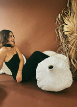 Load image into Gallery viewer, Gourd Shape Basket - Black or White