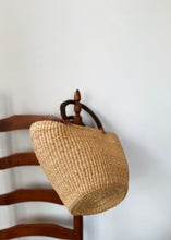 Load image into Gallery viewer, Petite Wing Shopper - Twisted Leather
