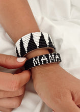 Load image into Gallery viewer, Mama Beaded Leather Bracelet
