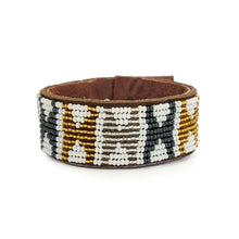 Load image into Gallery viewer, Tanzanian Arrows Metallic Beaded Leather Bracelet
