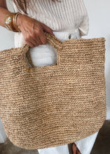 Load image into Gallery viewer, Chunky Top Handle Bag
