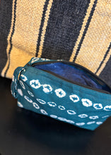 Load image into Gallery viewer, African Wax Fabric Pouches
