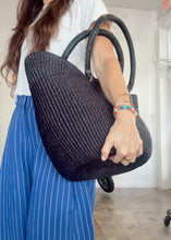 Load image into Gallery viewer, Solid Wing Shopper - Black
