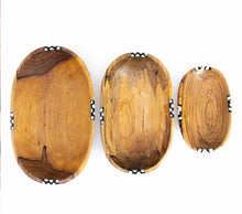 Load image into Gallery viewer, Nested Olive Wood Serving Bowls - Set of 3
